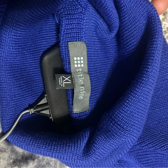 Title Nine Offsite Turtleneck Sweater Blue Pullover Size XL NWT - Picture 6 of 10